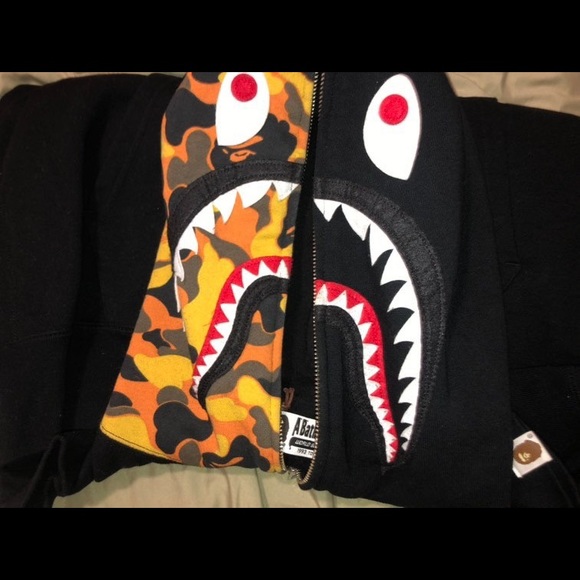 Ds Bape x Xo Shark Zip Up SOLD - Picture 1 of 8